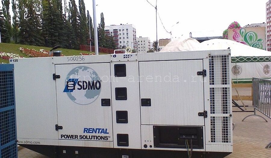 Аренда электростанции SDMO R135 